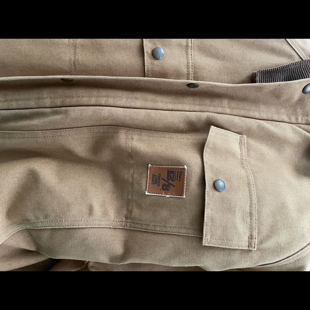 Vintage Walls Blizzard Party 12/8 Jacket / Coat